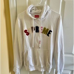 Supreme Hoodie